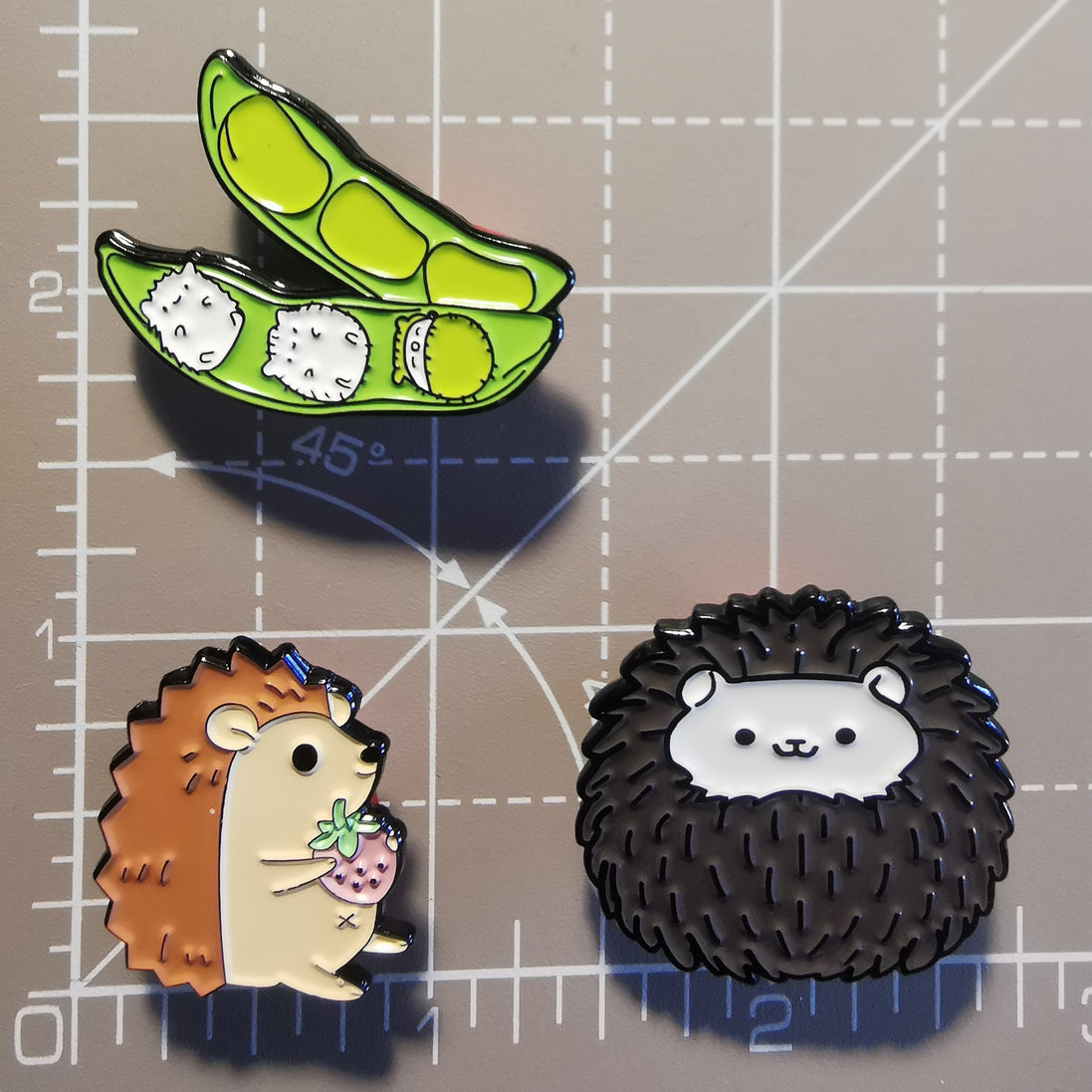 Needle Minder - Cute hedgehog. Strawberry Hedgehog, Hogs in a pea pod.
