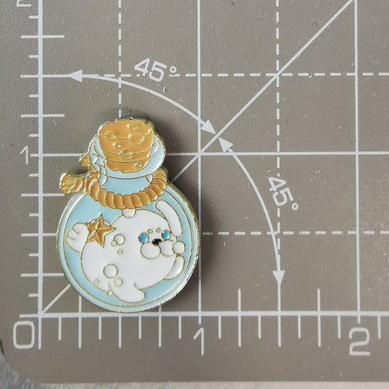 Needle Minder - Bottled Creatures. Seal Pup, Crab, Octopus, Jellyfish, Butterfly