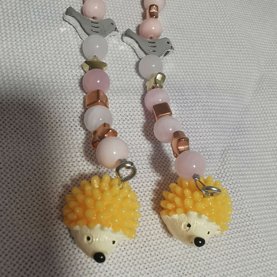 Beaded Scissor Keep - hedgehog and Bird