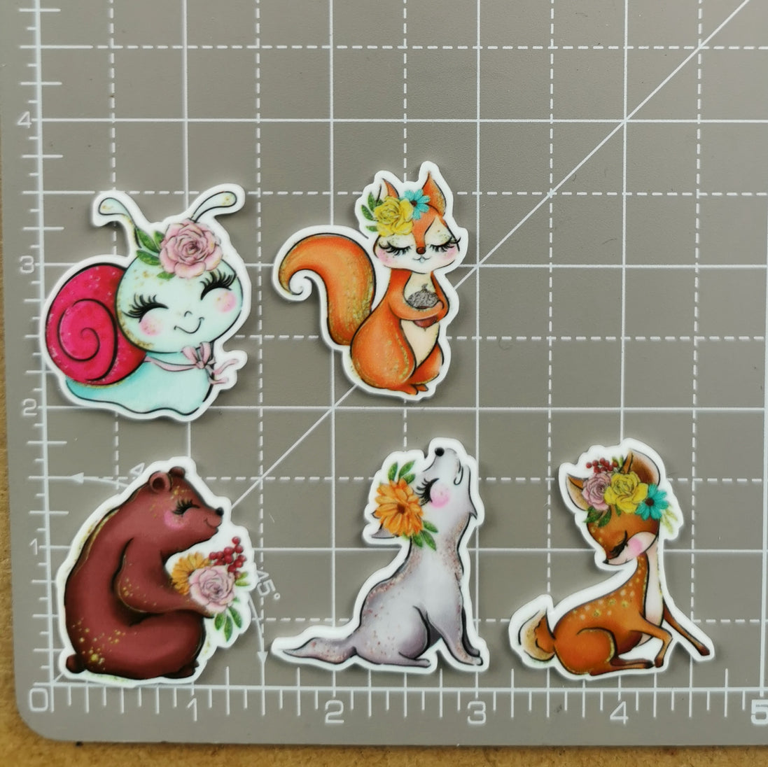 Needle Minder - Whimsical Woodland. Snail, Bear, Wolf, Squirrel, Deer.