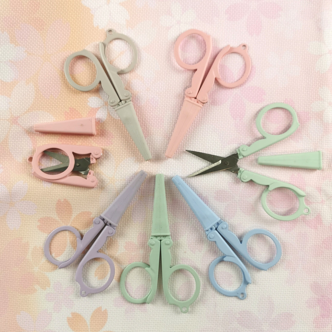 Pastel Folding Embroidery Scissors with Silicone Matching Cover
