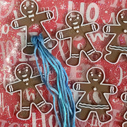 Gingerbread Cookie Floss Drops