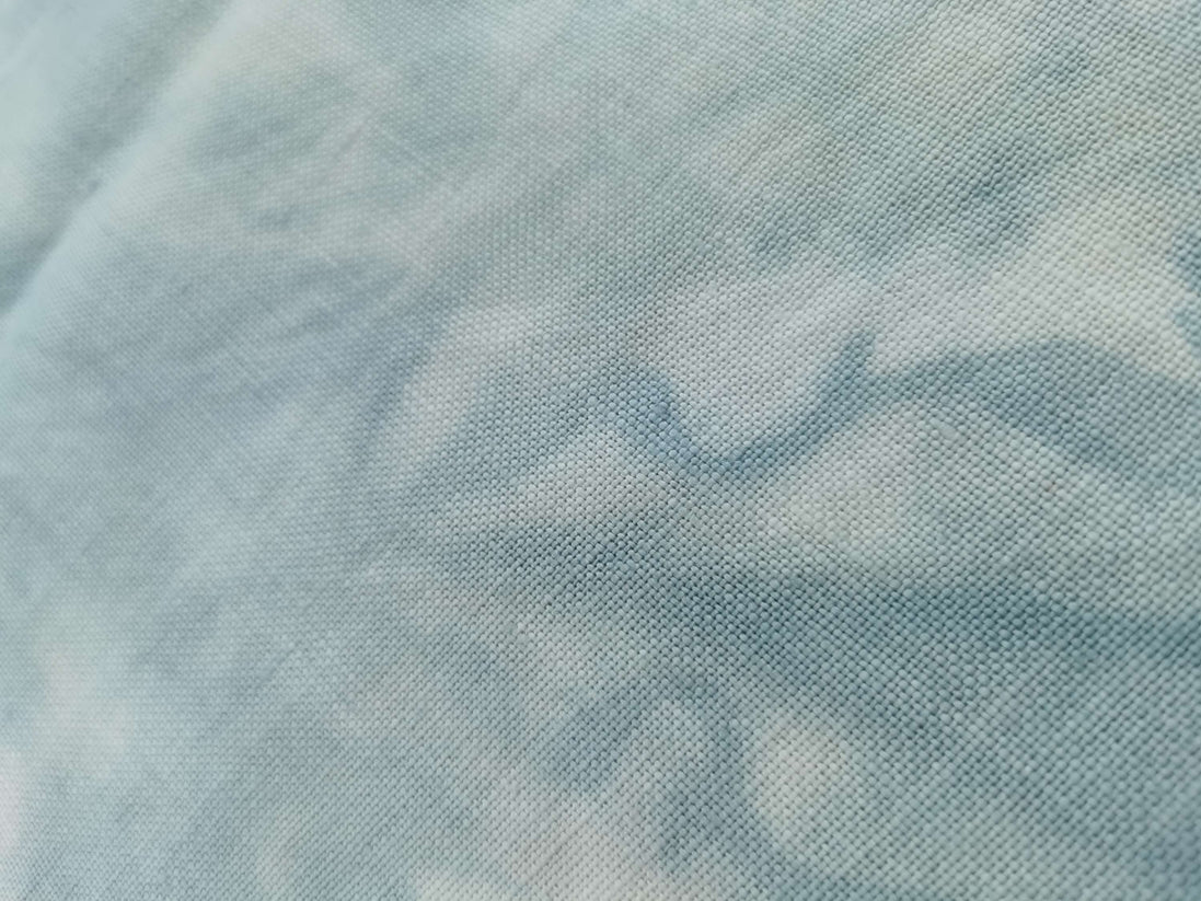 A50 Hand Dyed. 28ct Linen  (18x28)