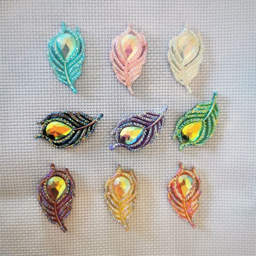 Needle Minder - Crystal Feather