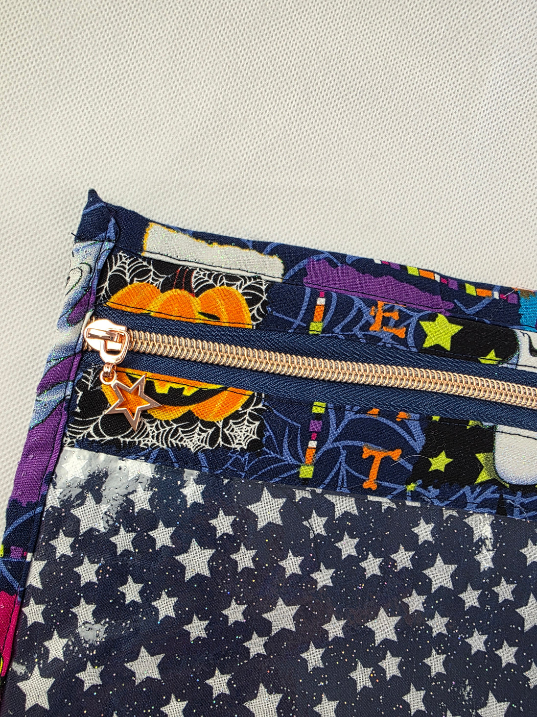 WIP Project Bag - Sparkle Ghost GLITTER front