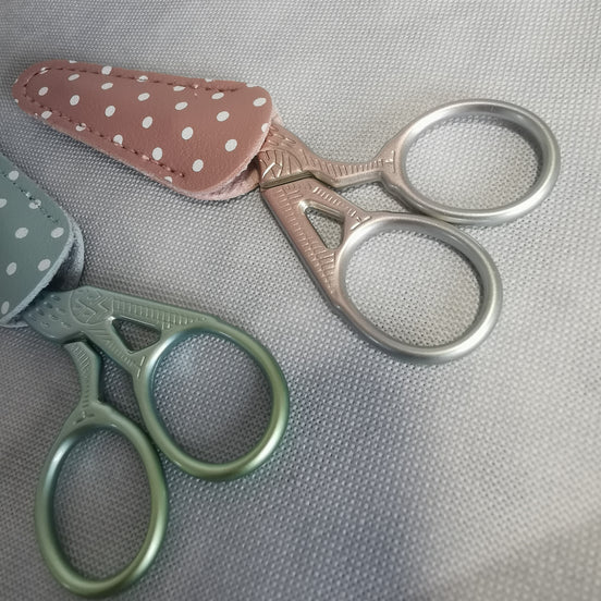 Matt Pastel Stork Embroidery Scissors with Cover