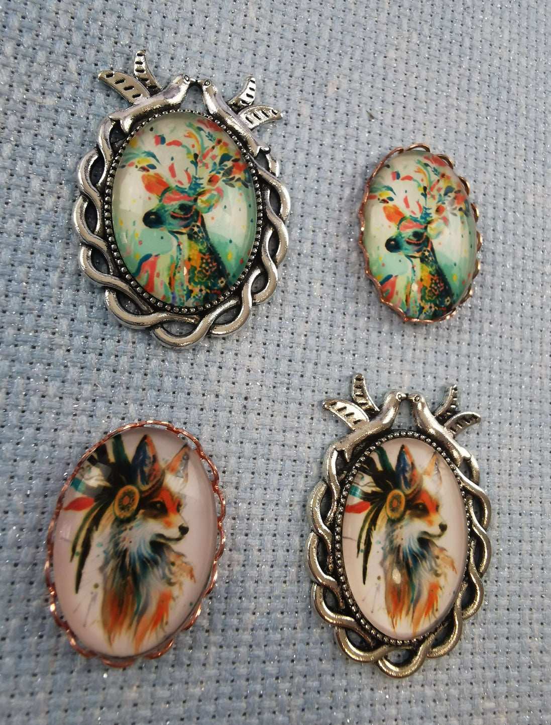 Needle Minder - Rainbow Deer / Fox. Silver or Rose Gold Frame