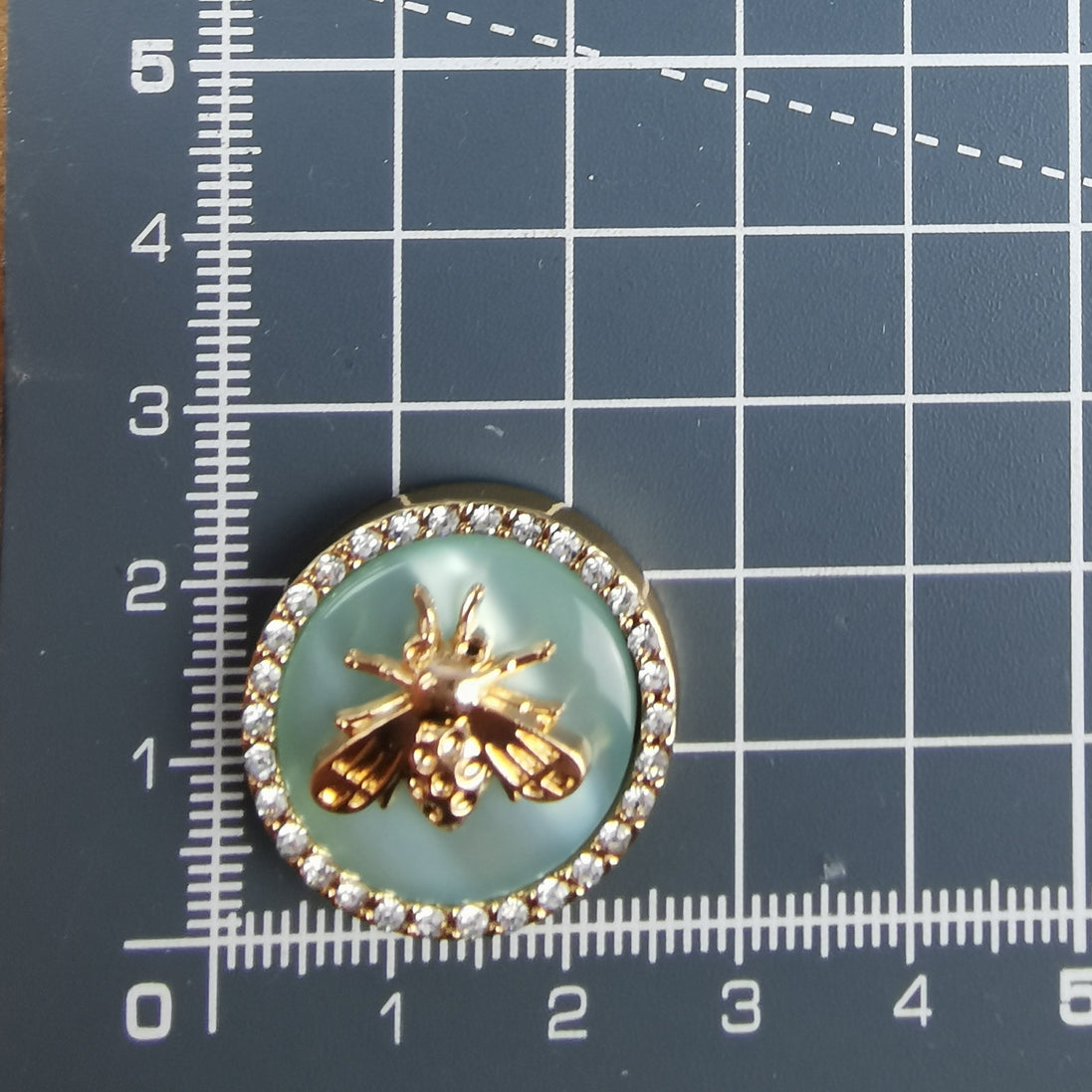 Needle Minder - Sparkle Bees