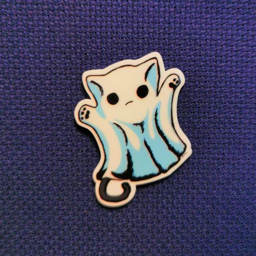 Needle Minder - Ghost Kitty Cat. Spooky. Halloween.
