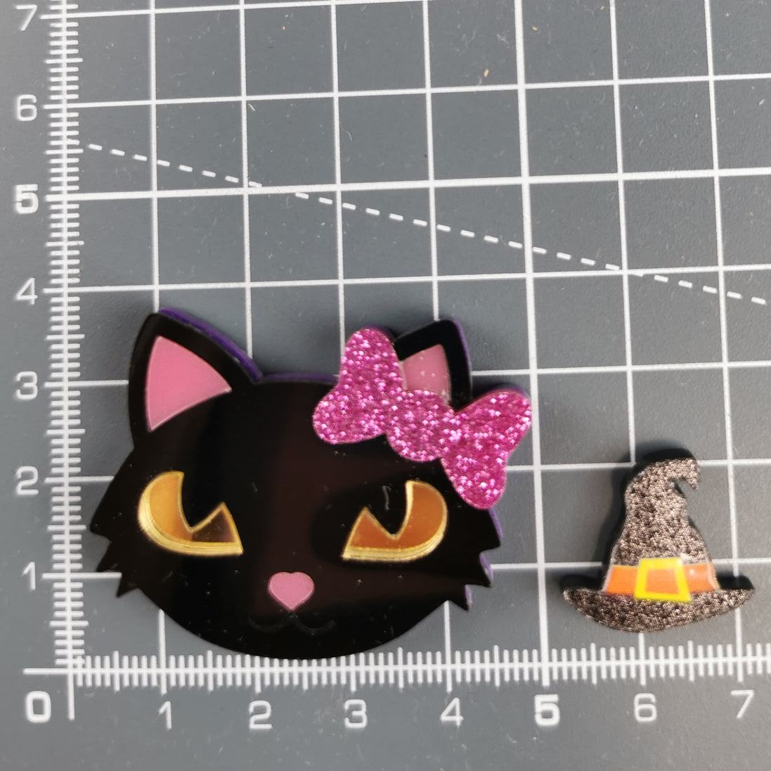 Needle Minder - Luxury Minder Set. Sparkle Bow Black Cat & Witch Hat