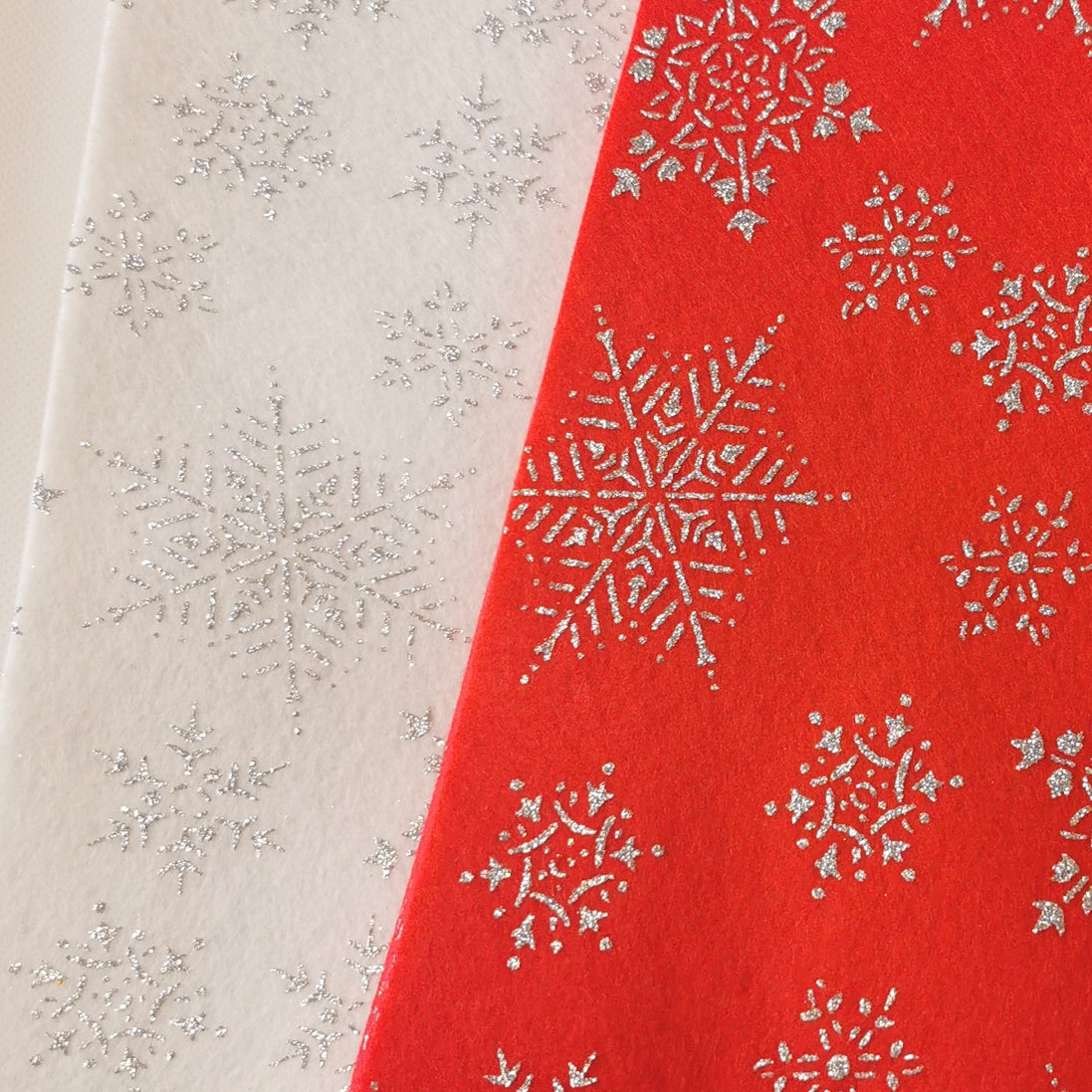 Festive Felt - Glitter Snowflakes (backing fabric / FFO ornaments)