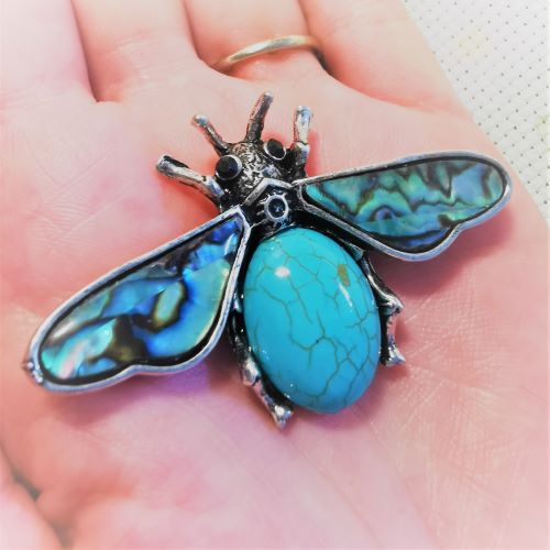 Needle Minder - Abalone Winged Bees