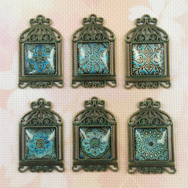 Needle Minder - Bird Cage Blue Mandala