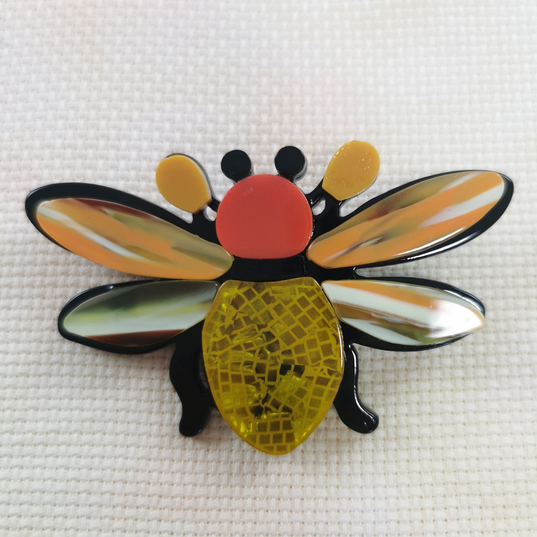 Needle Minder - Luxury Layered Acrylic Fancy Big Bee