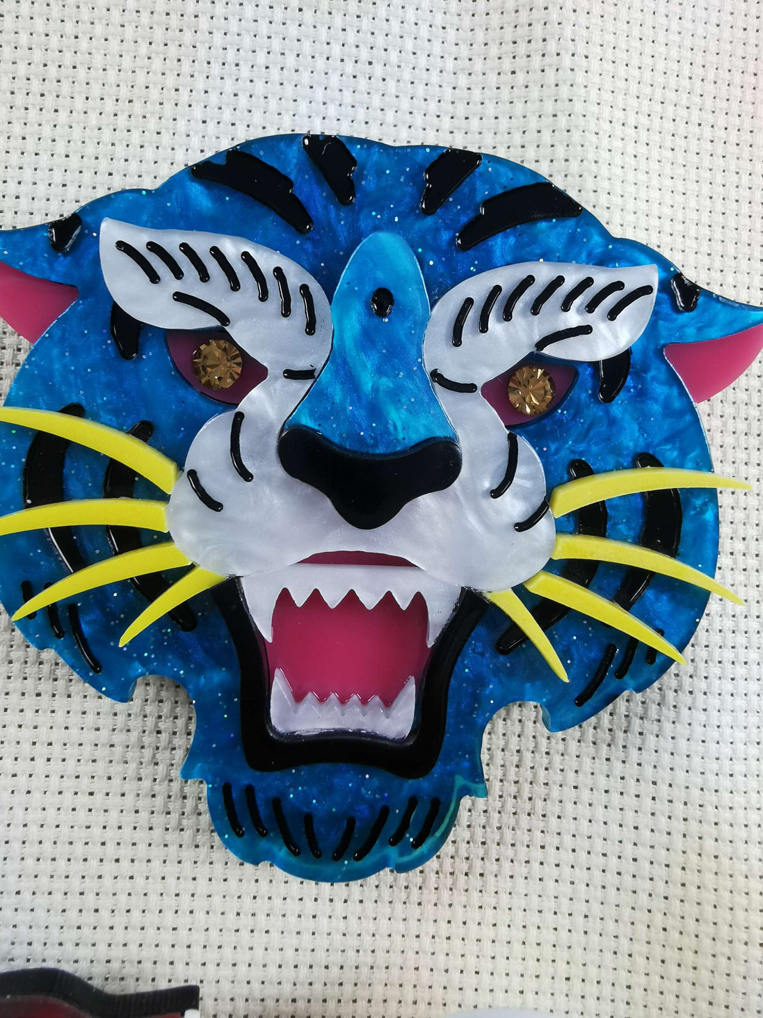 Needle Minder - Luxury Layered Acrylic Red Fox, Blue Squirrel, Glitter Tiger