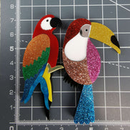 Needle Minder - Luxury Glitter Parrot / Toucan