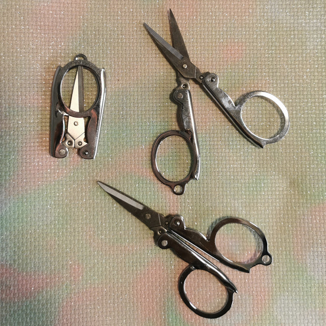 Compact Folding Embroidery Scissors. Stainless.