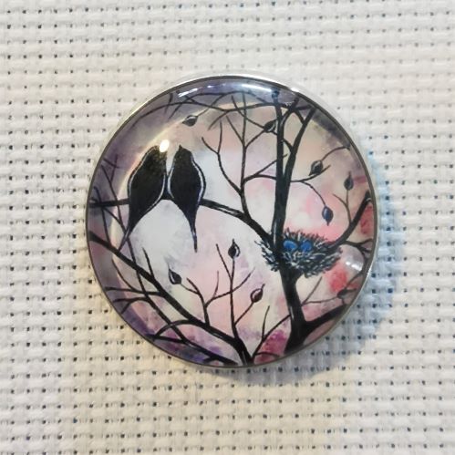 Needle Minder - Love Birds in Tree Silhouette