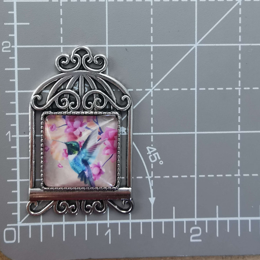Needle Minder - Bird Cage. Hummingbird