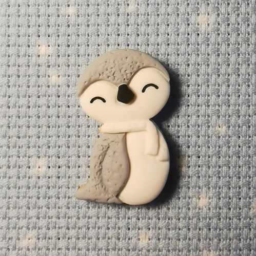 Needle Minder - Cosy Scarf Baby Penguin