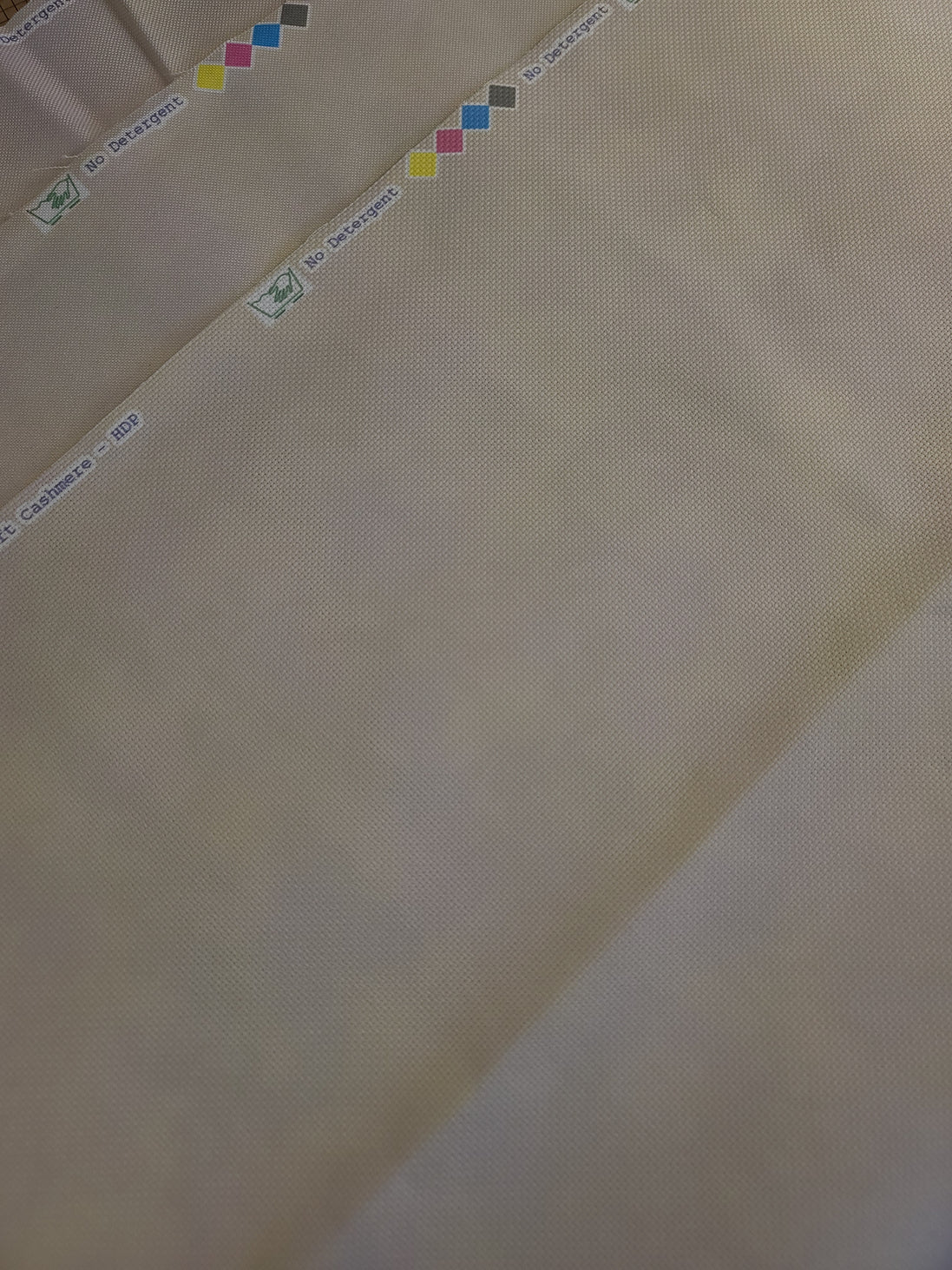 NEW Aida / Evenweave - Soft Cashmere (printed)