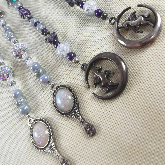 Beaded Scissor Keep. Sparkle Opal Looking Glass / Unicorn Moon