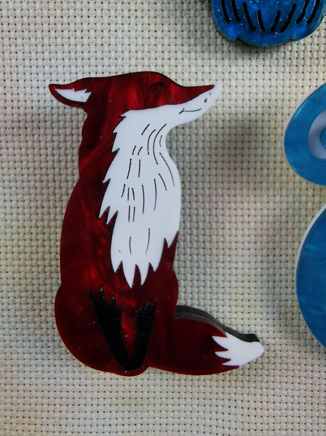 Needle Minder - Luxury Layered Acrylic Red Fox, Blue Squirrel, Glitter Tiger