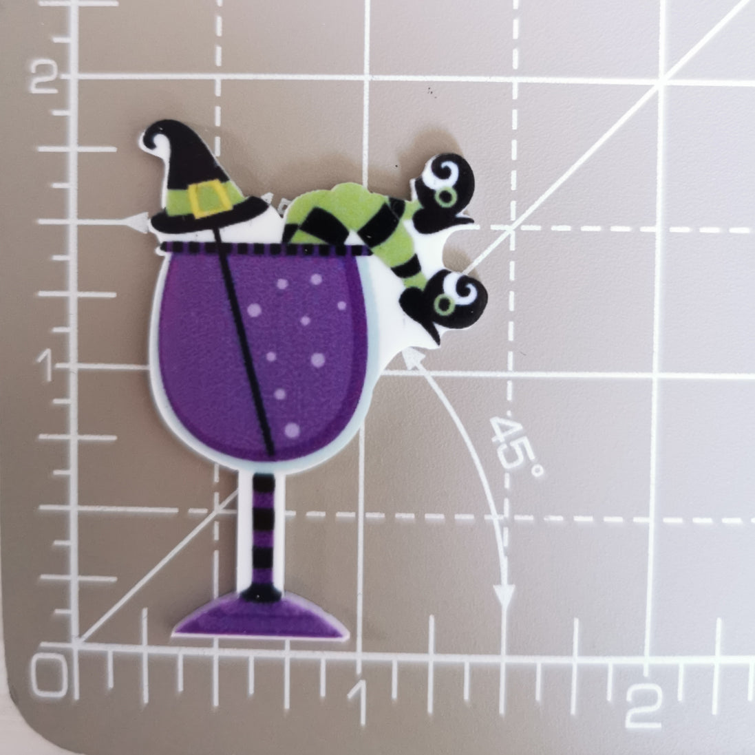 Needle Minder - Halloween. Pumpkin, witch, cat, spider, scarecrow. Spooky.