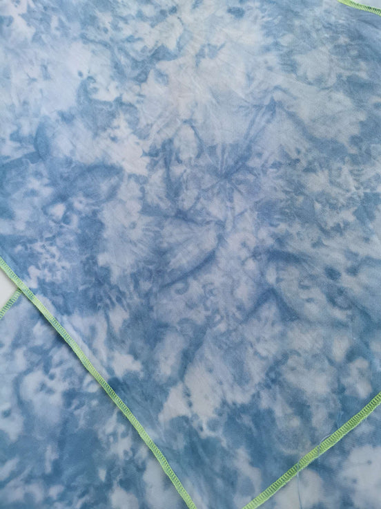 The shallows. Hand Dyed. 32ct Evenweave (18x27)