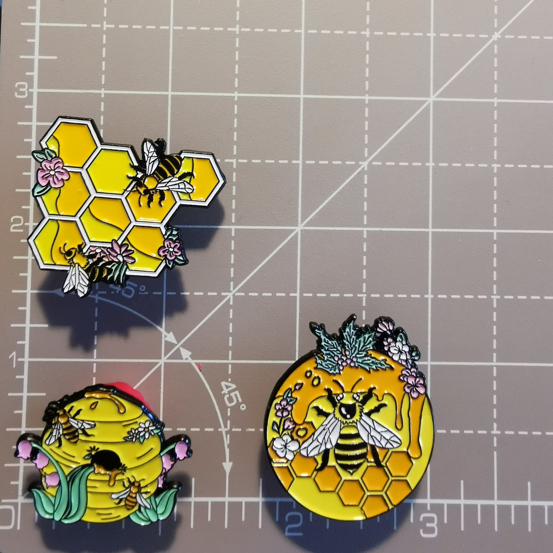 Needle Minder - Insects. Bee Hive Honey Honeycomb.
