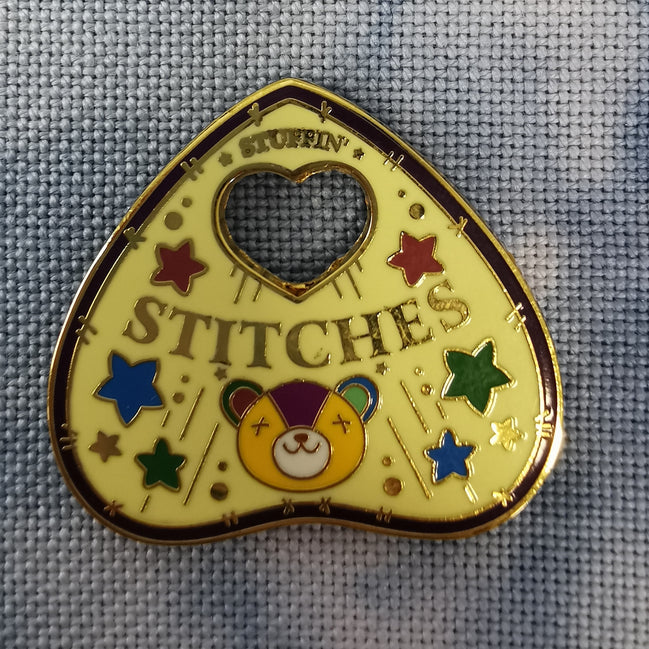 Needle Minder - Teddy Stitches Ouija Token.