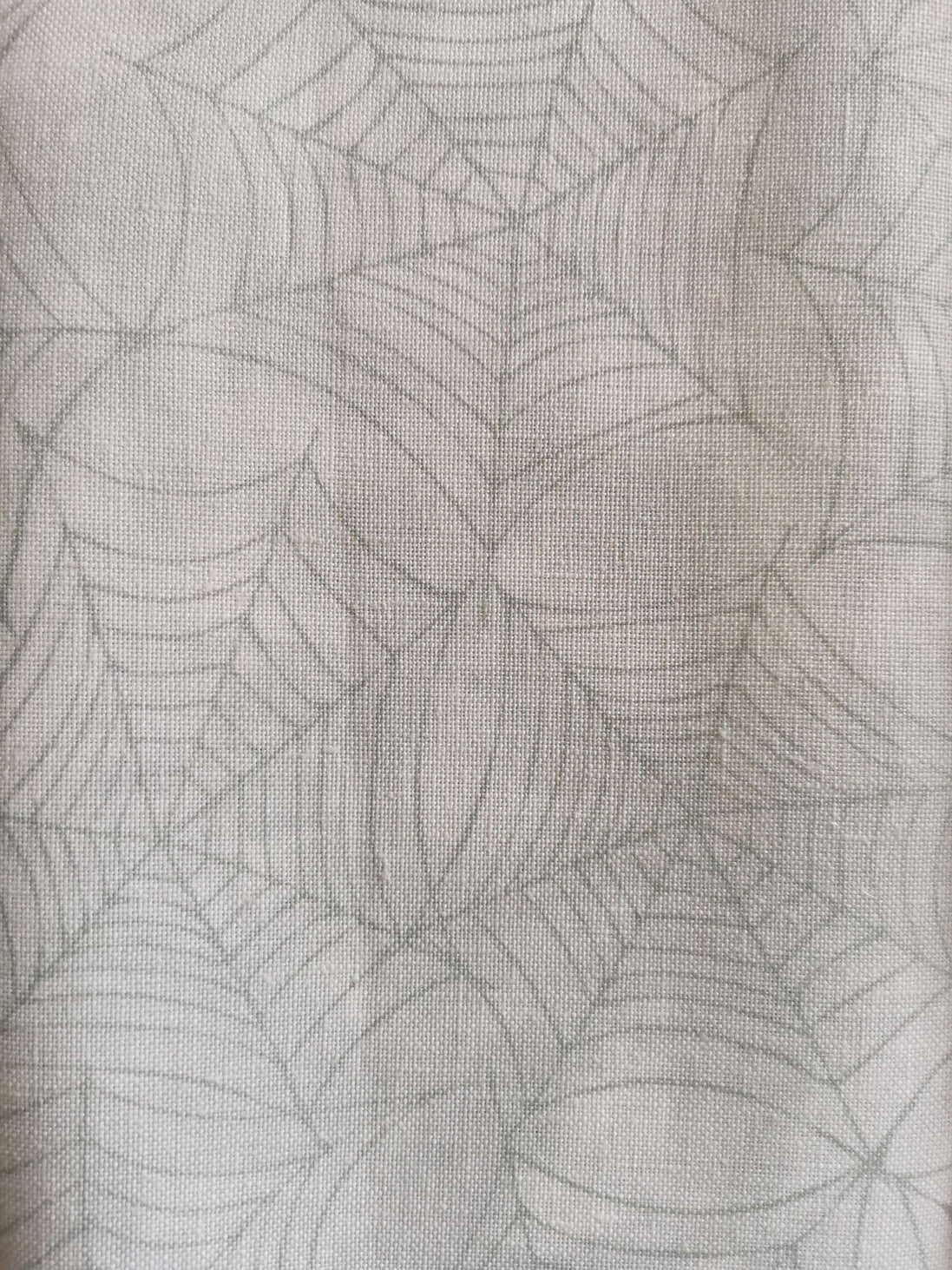 Linen - Classic Cobwebs - (printed)