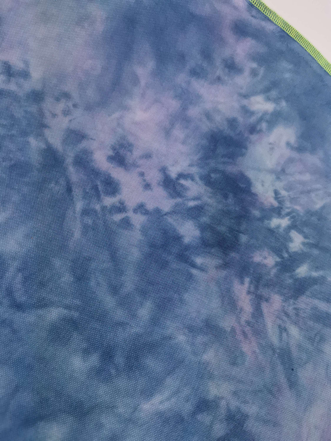 Blue depths. Hand Dyed. 32ct Evenweave (18x27)
