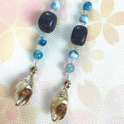 Beaded Scissor Keep. Lapis Lazuli Centre Stone. Gilded Shell Charm.