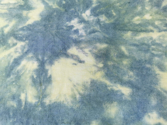 A60 Hand Dyed. 28ct Linen (15x17.5)