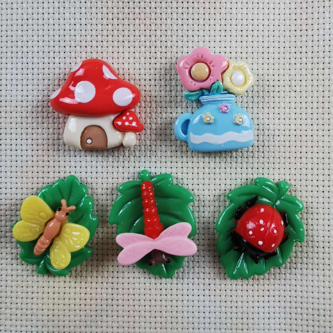 Needle Minder - Spring Delights. Insects, Toadstool Fairy House, Flowers
