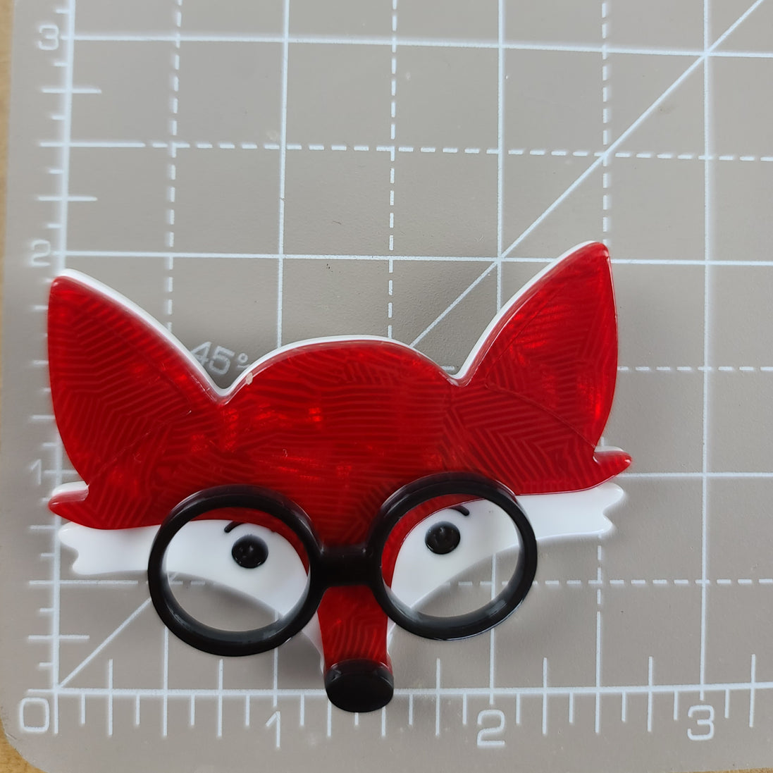 Needle Minder - Luxury Clever Fox