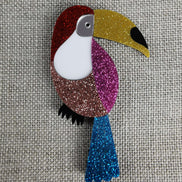 Needle Minder - Luxury Glitter Parrot / Toucan