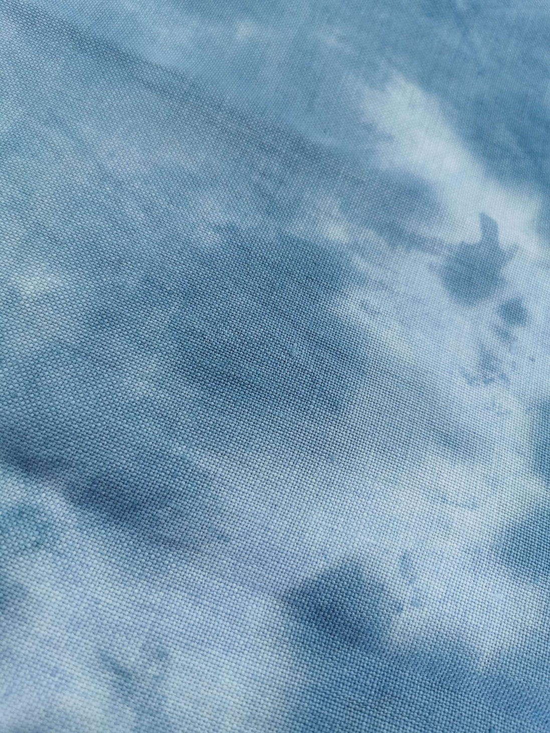 A45 Hand Dyed. 28ct Linen  (24x26.5")