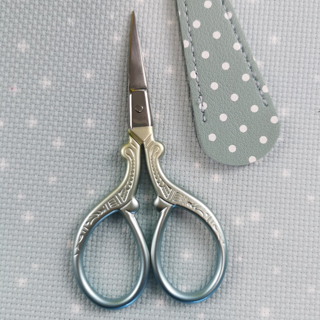 Matte Colour Shift Blue/Green Gold Pastel Embroidery Scissors with Cover