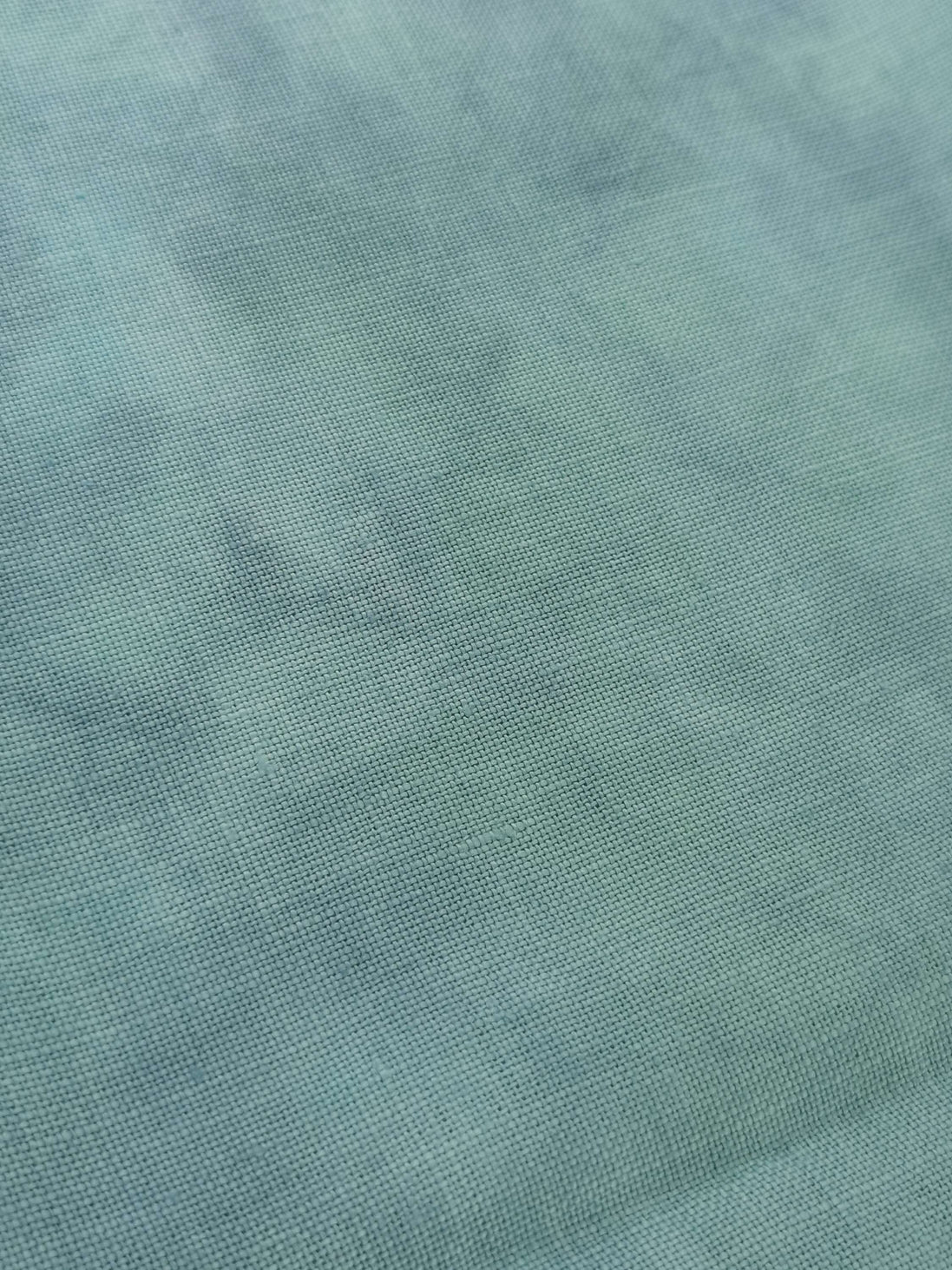 A56 Hand Dyed. 28ct Linen (18x28)