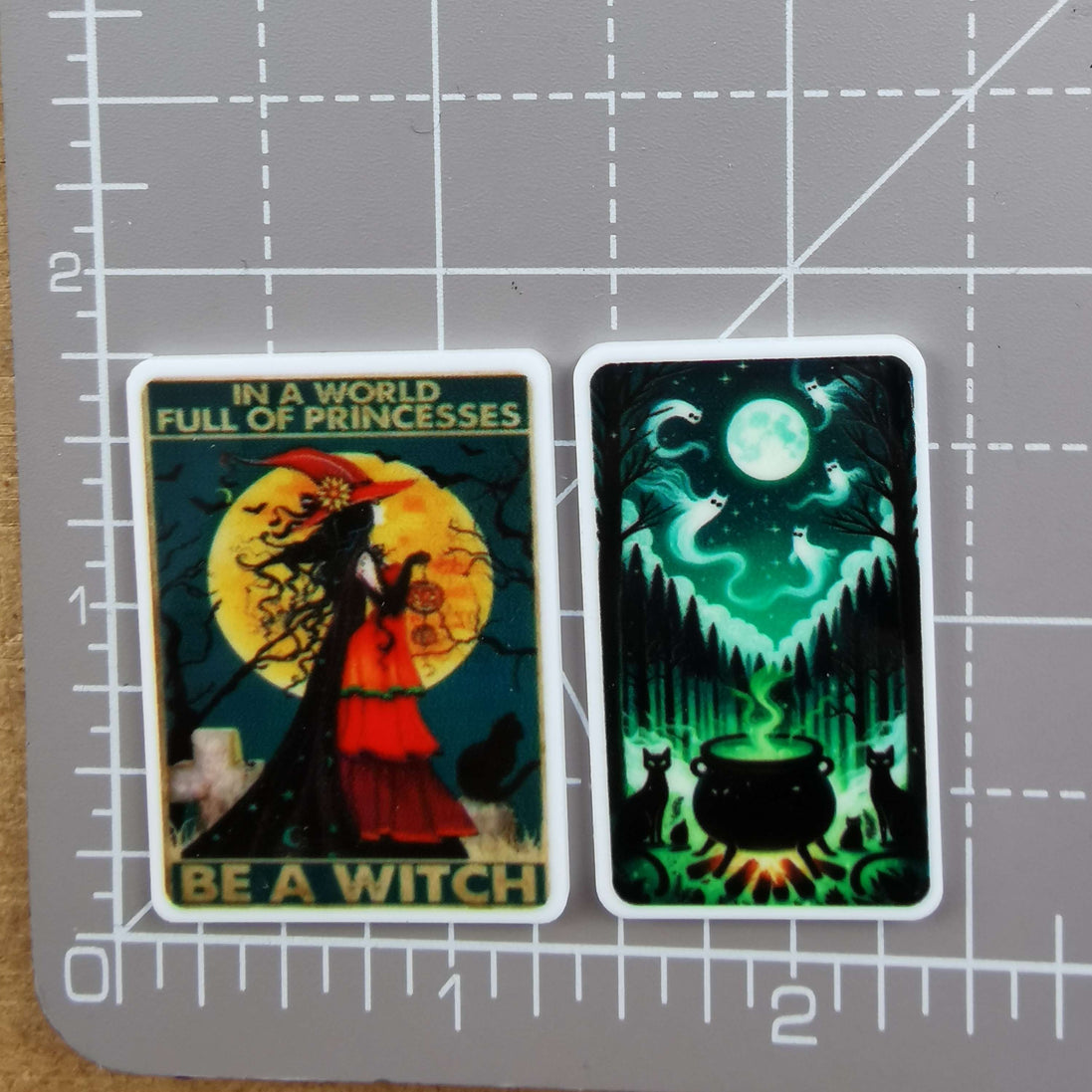 Needle Minder - Cat Ghosts Spooky Cauldron / Be a Witch