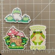 Needle Minder - Friendly Frogs. Emotional Support Frog.