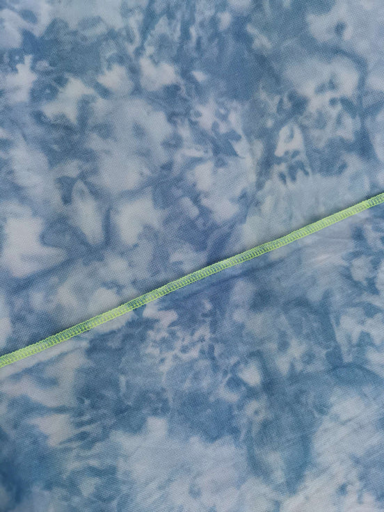 The shallows. Hand Dyed. 32ct Evenweave (18x27)