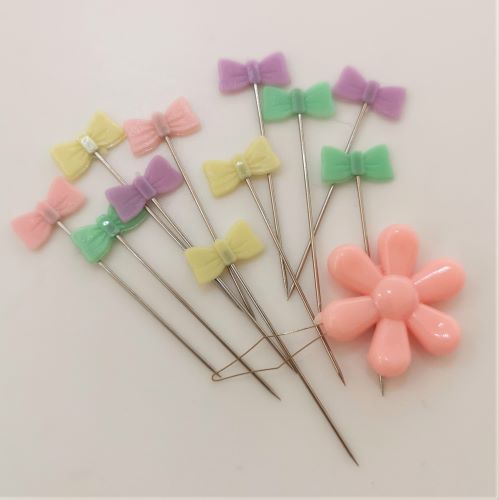 Daisy Flower Needle Threader & Bow Topped Pins