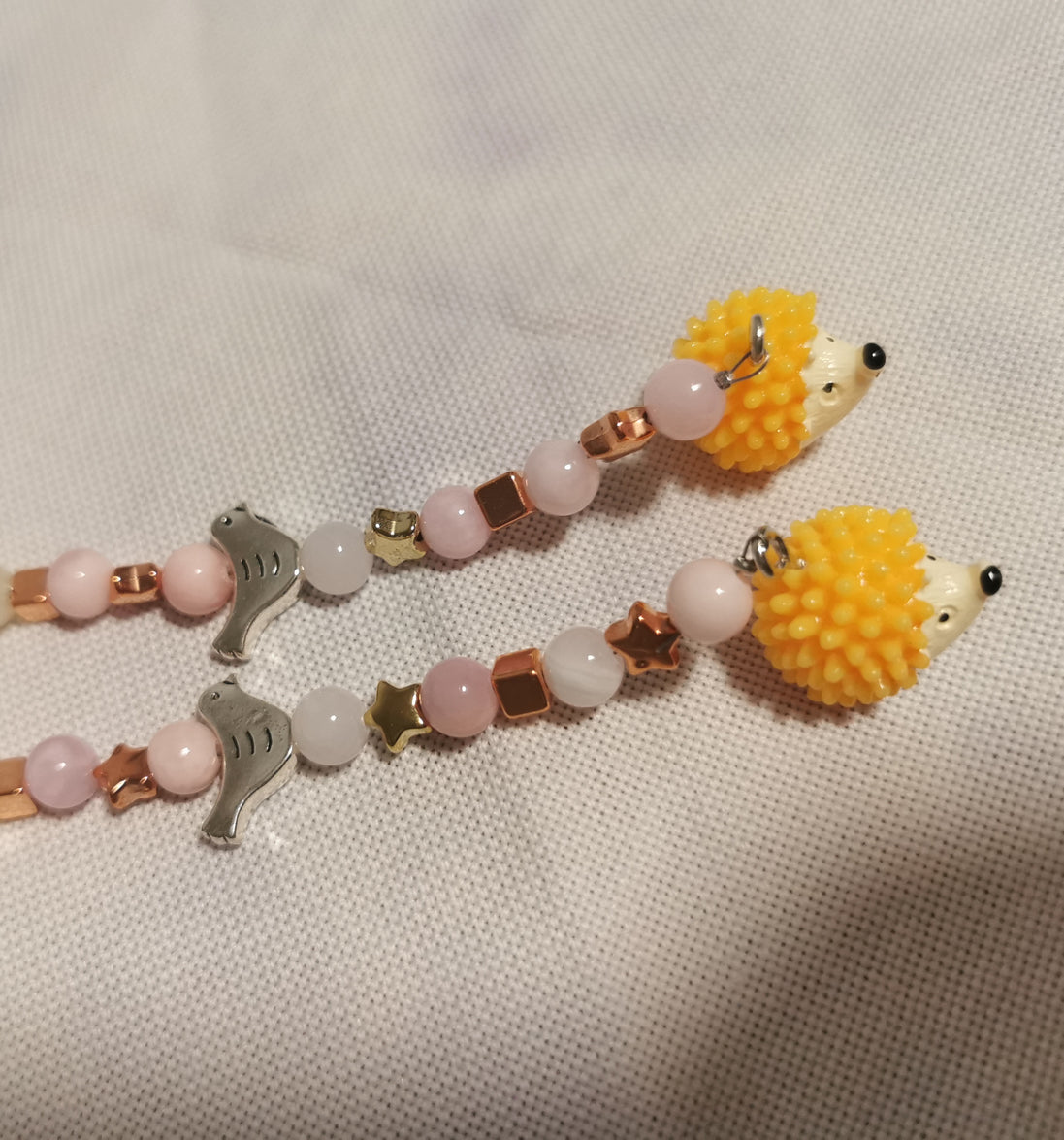 Beaded Scissor Keep - hedgehog and Bird