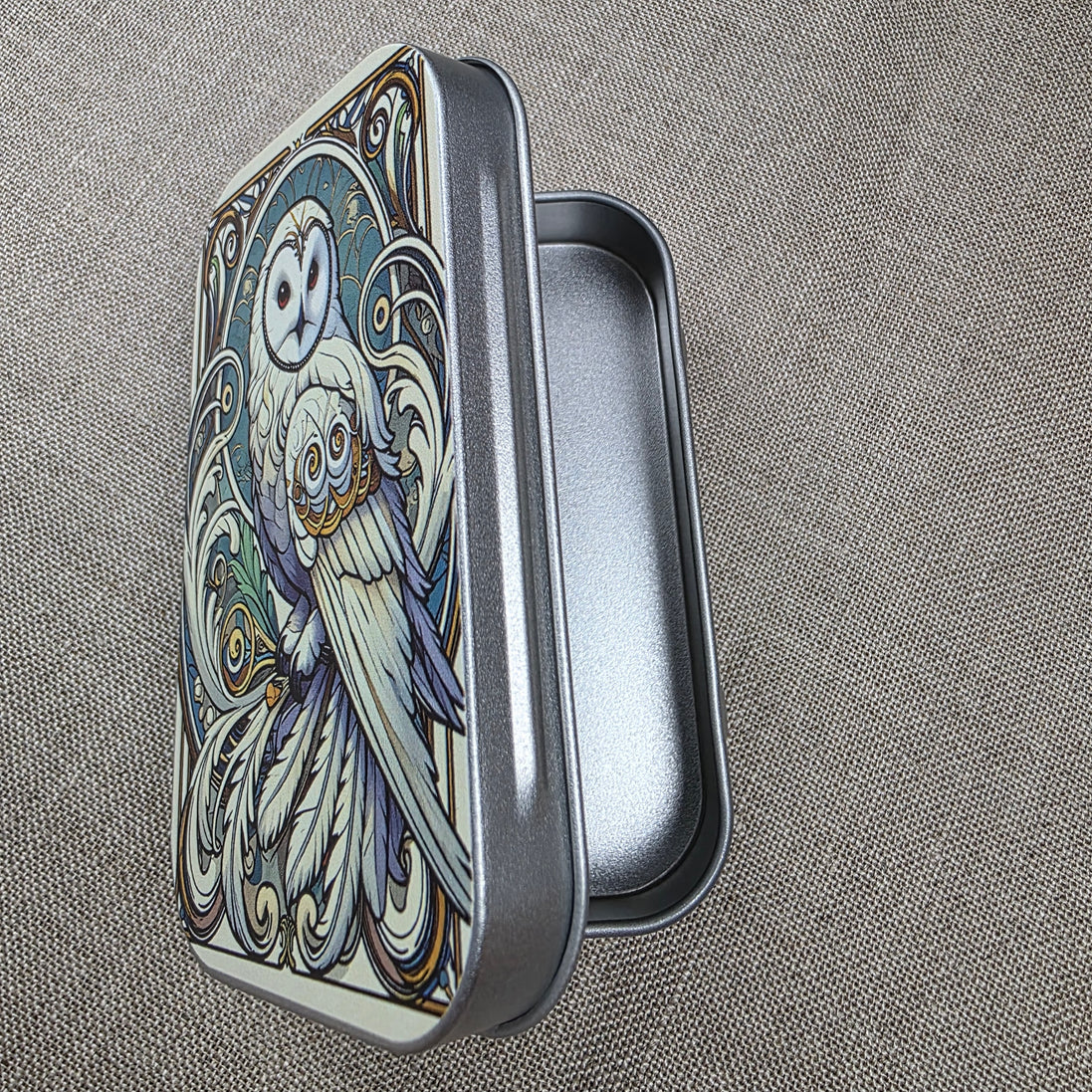 Deco Owl. Storage Tin.