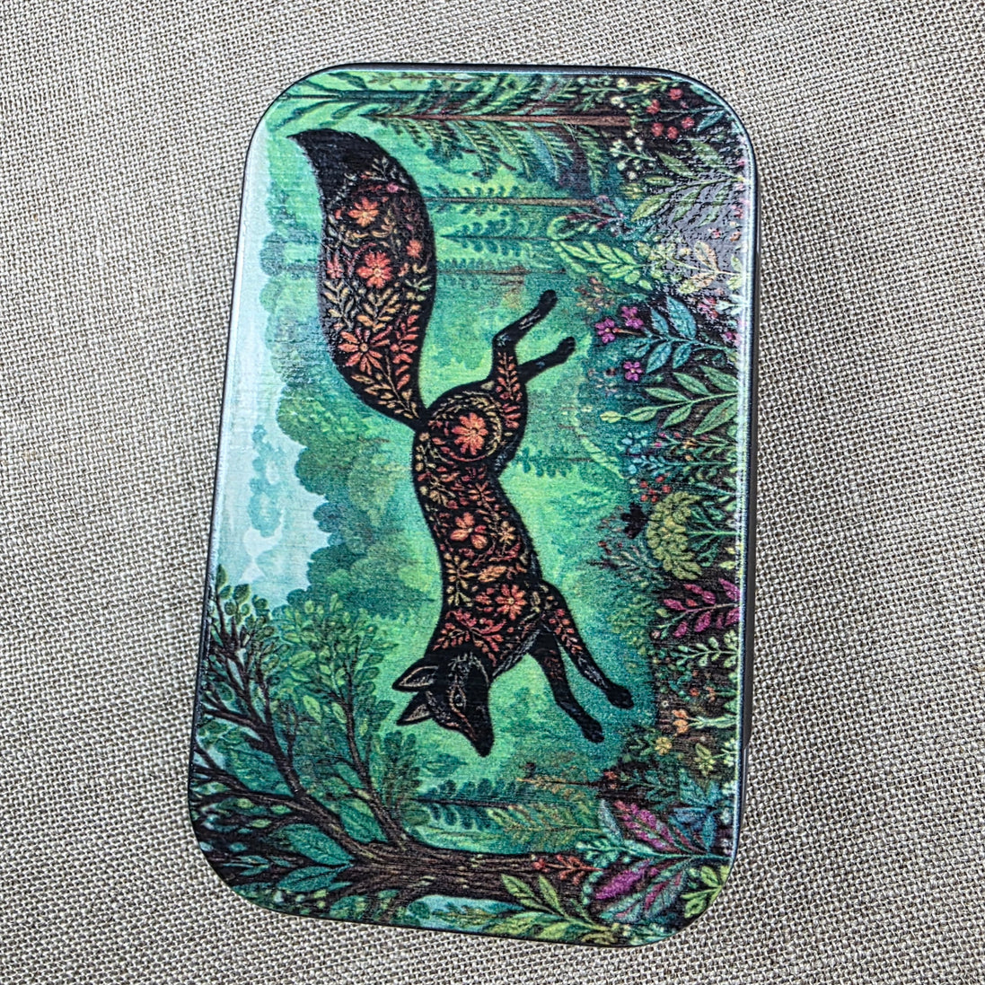 Folksy Fox. Storage Tin.